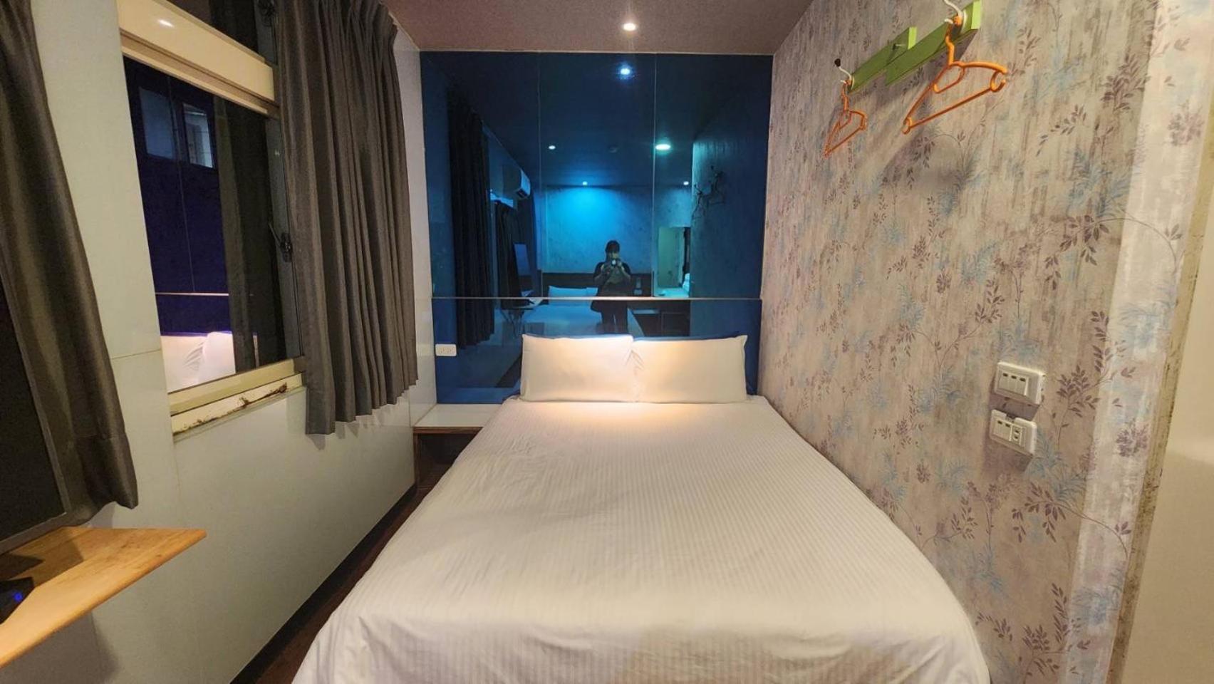Yung Feng Hotel Кийлунг Екстериор снимка