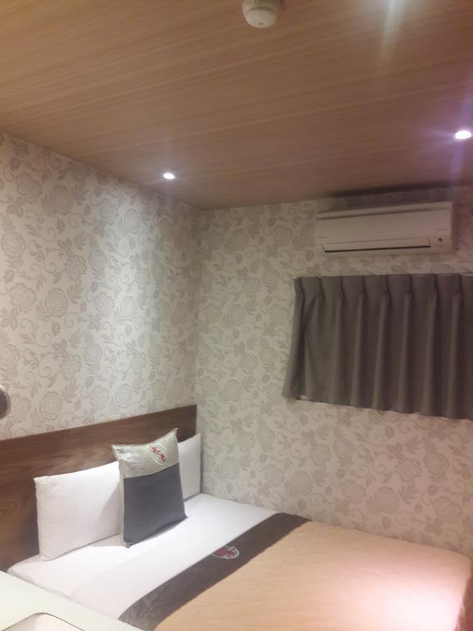 Yung Feng Hotel Кийлунг Екстериор снимка
